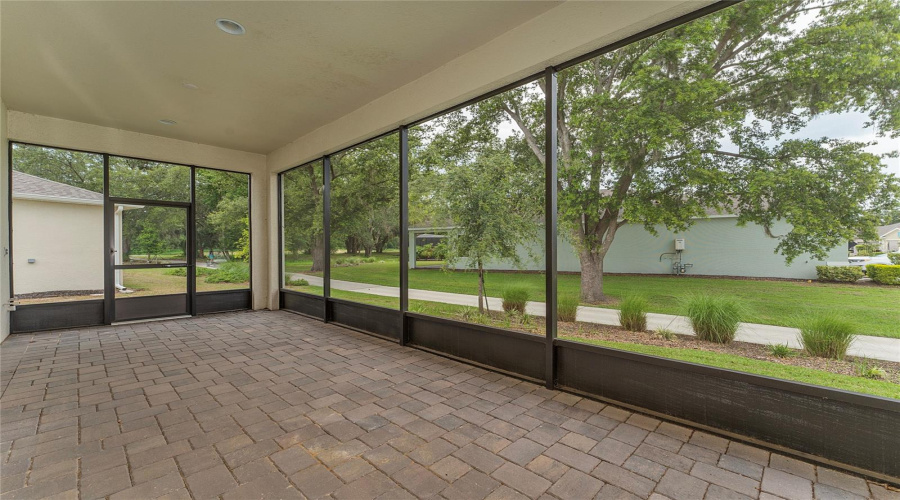 KISSIMMEE, Florida 34747, 3 Bedrooms Bedrooms, ,2 BathroomsBathrooms,Residential,For Sale,WHITEWOOD,0,MFRS5128295