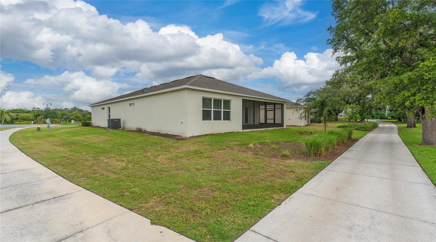 KISSIMMEE, Florida 34747, 3 Bedrooms Bedrooms, ,2 BathroomsBathrooms,Residential,For Sale,WHITEWOOD,0,MFRS5128295