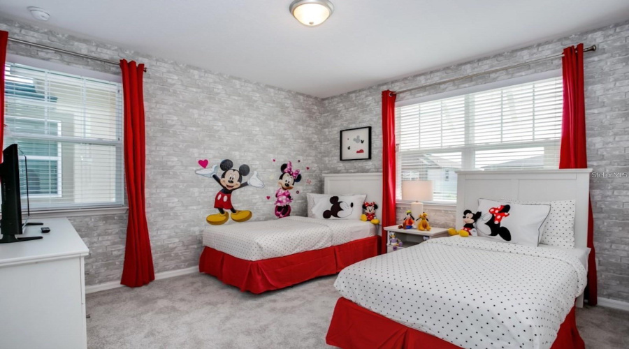 Kissimmee, Florida 34747, 9 Bedrooms Bedrooms, ,6 Bathroomsbathrooms,Residential,For Sale,Caribbean View,Mfrs5128302