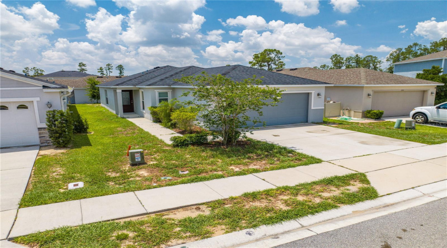 Davenport, Florida 33837, 3 Bedrooms Bedrooms, ,2 Bathroomsbathrooms,Residential,For Sale,Miles,Mfro6314109