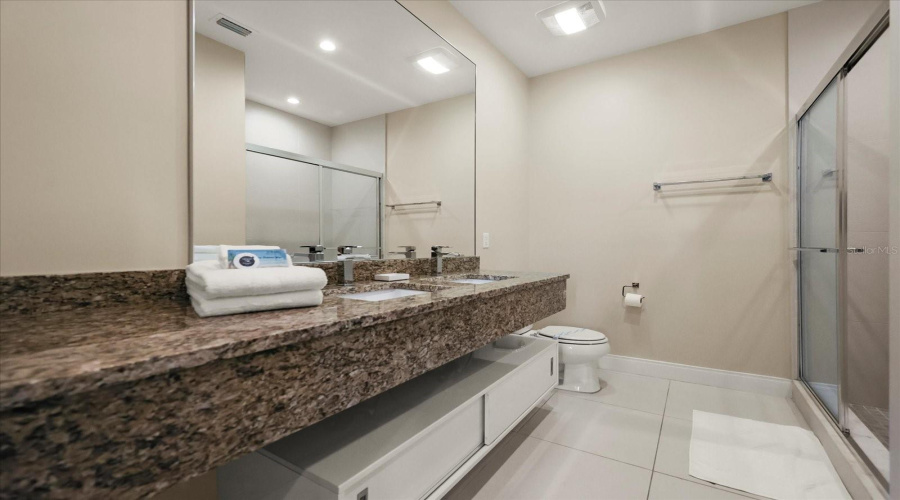 KISSIMMEE, Florida 34747, 4 Bedrooms Bedrooms, ,4 BathroomsBathrooms,Residential,For Sale,BRASILIA,0,MFRO6315047
