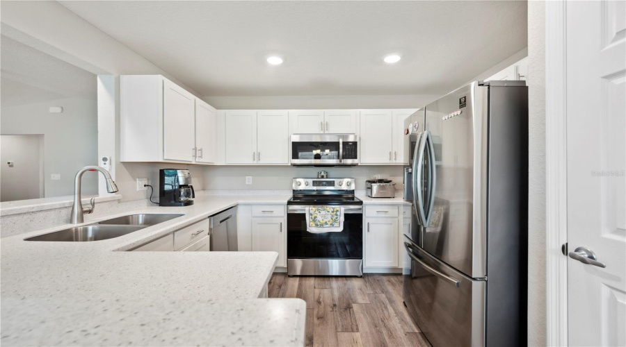Davenport, Florida 33837, 4 Bedrooms Bedrooms, ,2 Bathroomsbathrooms,Residential,For Sale,Cloverbrook,Mfrl4953482