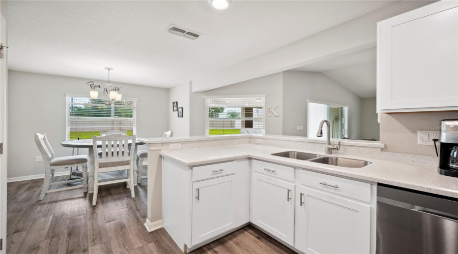 Davenport, Florida 33837, 4 Bedrooms Bedrooms, ,2 Bathroomsbathrooms,Residential,For Sale,Cloverbrook,Mfrl4953482