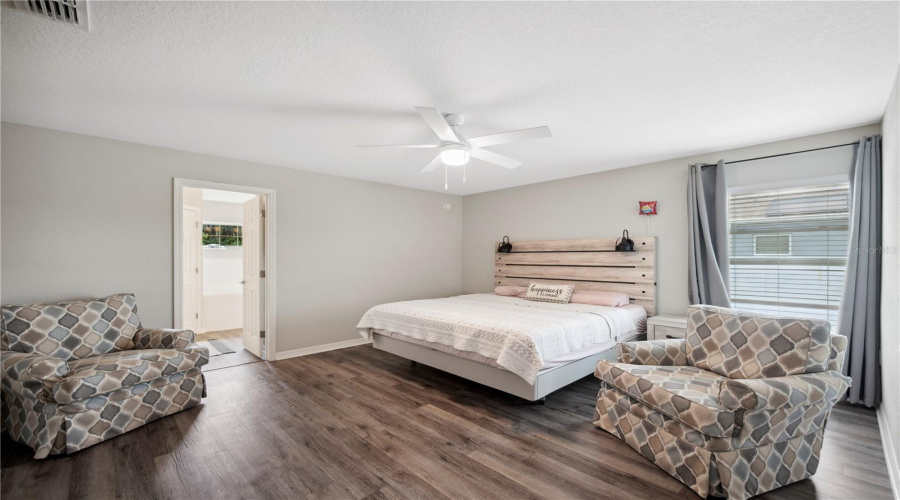 Davenport, Florida 33837, 4 Bedrooms Bedrooms, ,2 Bathroomsbathrooms,Residential,For Sale,Cloverbrook,Mfrl4953482