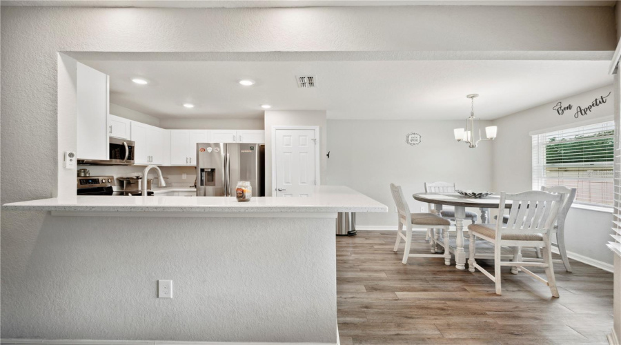 Davenport, Florida 33837, 4 Bedrooms Bedrooms, ,2 Bathroomsbathrooms,Residential,For Sale,Cloverbrook,Mfrl4953482