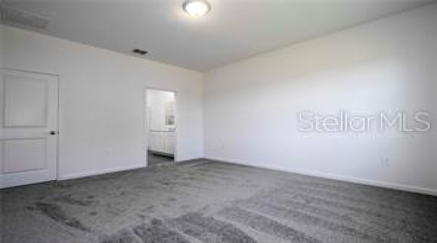 DAVENPORT, Florida 33837, 3 Bedrooms Bedrooms, ,2 BathroomsBathrooms,Residential,For Sale,JAMES PAUL,0,MFRO6303026