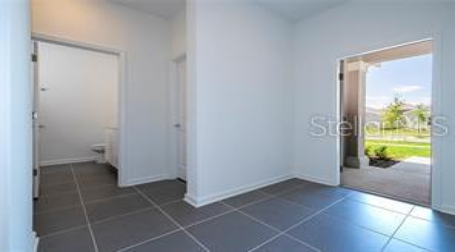 DAVENPORT, Florida 33837, 3 Bedrooms Bedrooms, ,2 BathroomsBathrooms,Residential,For Sale,JAMES PAUL,0,MFRO6303026