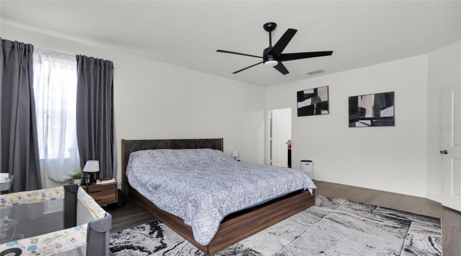 DAVENPORT, Florida 33896, 4 Bedrooms Bedrooms, ,2 BathroomsBathrooms,Residential,For Sale,OVERPOOL AVE,0,MFRS5127529
