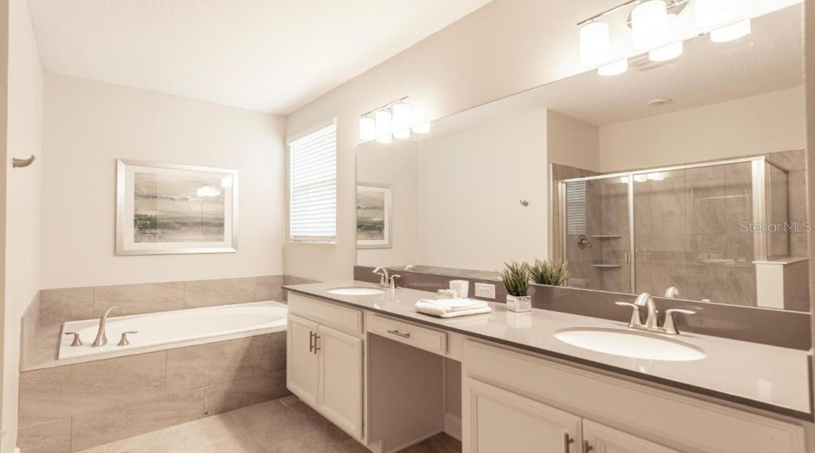 Davenport, Florida 33896, 6 Bedrooms Bedrooms, ,5 Bathroomsbathrooms,Residential,For Sale,Cabot Cliffs,Mfro6314559