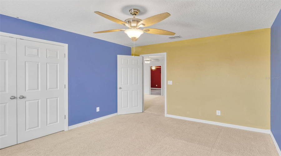DAVENPORT, Florida 33897, 5 Bedrooms Bedrooms, ,3 BathroomsBathrooms,Residential,For Sale,WILLIAMSON,0,MFRO6315116