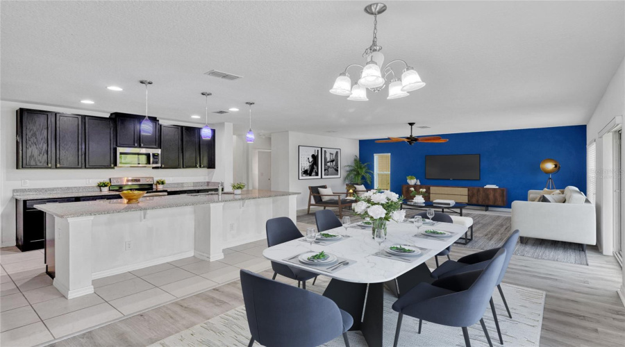 VIRTUALLY STAGED - Dining room