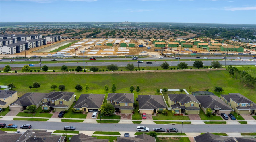DAVENPORT, Florida 33897, 5 Bedrooms Bedrooms, ,3 BathroomsBathrooms,Residential,For Sale,WILLIAMSON,0,MFRO6315116
