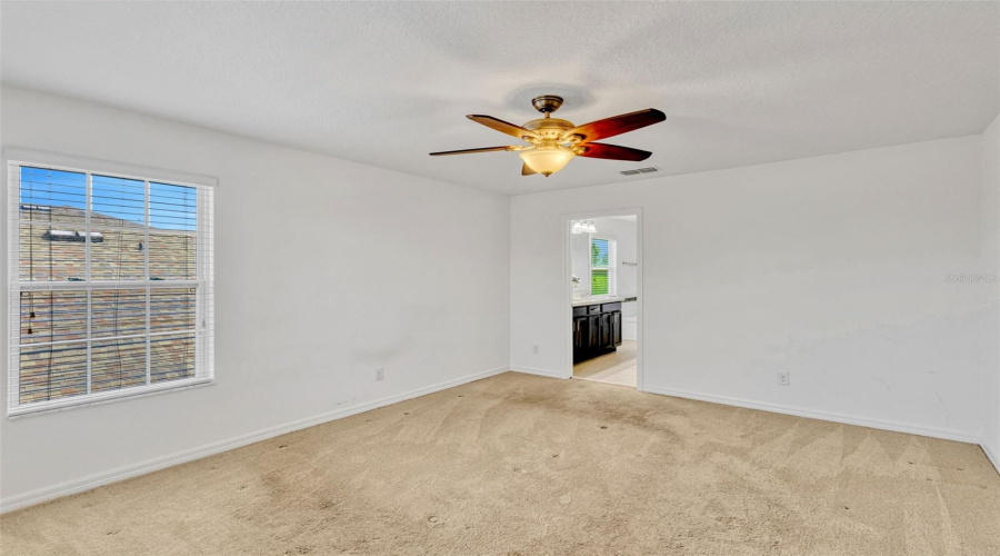 DAVENPORT, Florida 33897, 5 Bedrooms Bedrooms, ,3 BathroomsBathrooms,Residential,For Sale,WILLIAMSON,0,MFRO6315116