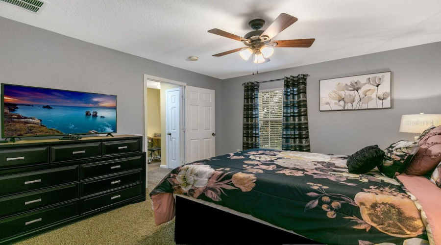 KISSIMMEE, Florida 34747, 6 Bedrooms Bedrooms, ,4 BathroomsBathrooms,Residential,For Sale,TOSTETH,0,MFRS5128304