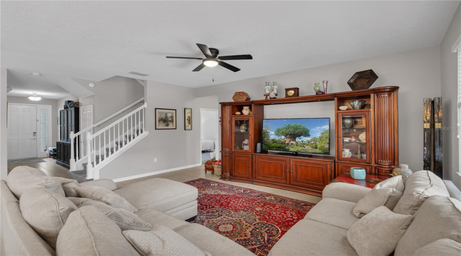 DAVENPORT, Florida 33837, 6 Bedrooms Bedrooms, ,5 BathroomsBathrooms,Residential,For Sale,CABELLO,0,MFRO6314956