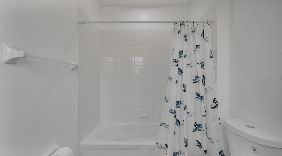 DAVENPORT, Florida 33837, 6 Bedrooms Bedrooms, ,5 BathroomsBathrooms,Residential,For Sale,CABELLO,0,MFRO6314956