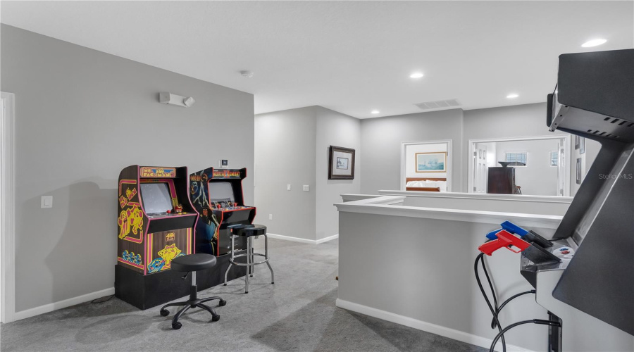 DAVENPORT, Florida 33837, 6 Bedrooms Bedrooms, ,5 BathroomsBathrooms,Residential,For Sale,CABELLO,0,MFRO6314956