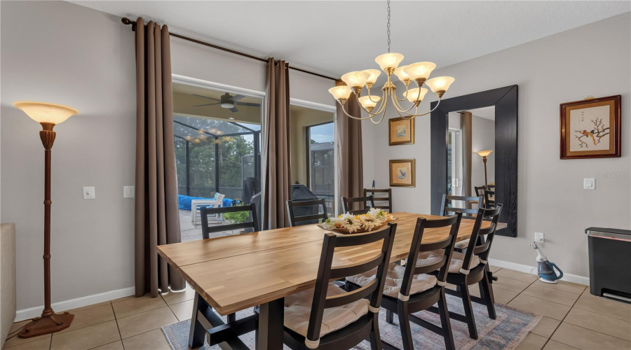 plenty of space for dining