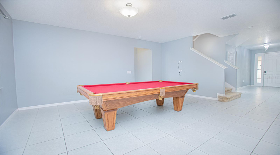 Davenport, Florida 33837, 5 Bedrooms Bedrooms, ,3 Bathroomsbathrooms,Residential,For Sale,Seville Dr,Mfro6315346