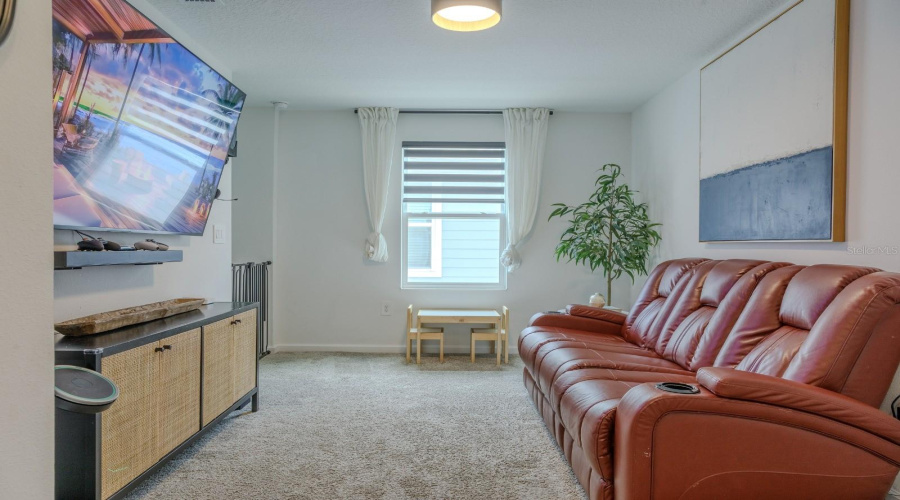 Davenport, Florida 33837, 5 Bedrooms Bedrooms, ,2 Bathroomsbathrooms,Residential,For Sale,Cool Summer,Mfrs5128349