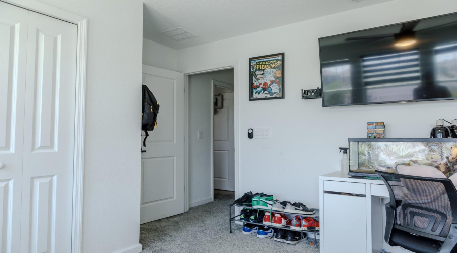 Davenport, Florida 33837, 5 Bedrooms Bedrooms, ,2 Bathroomsbathrooms,Residential,For Sale,Cool Summer,Mfrs5128349