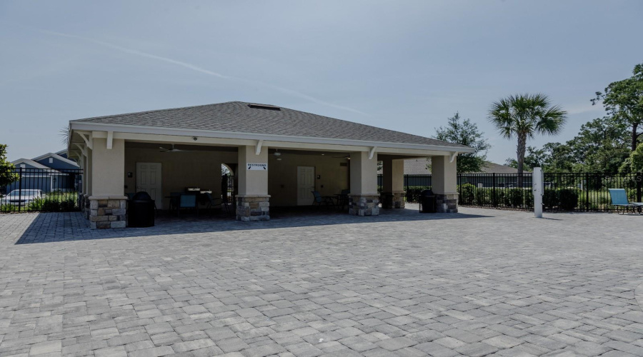 Davenport, Florida 33837, 5 Bedrooms Bedrooms, ,2 Bathroomsbathrooms,Residential,For Sale,Cool Summer,Mfrs5128349