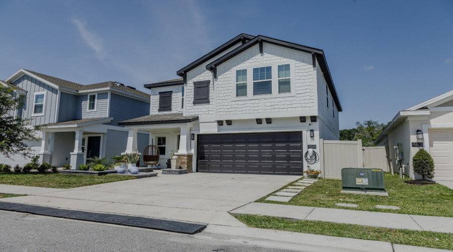 Davenport, Florida 33837, 5 Bedrooms Bedrooms, ,2 Bathroomsbathrooms,Residential,For Sale,Cool Summer,Mfrs5128349