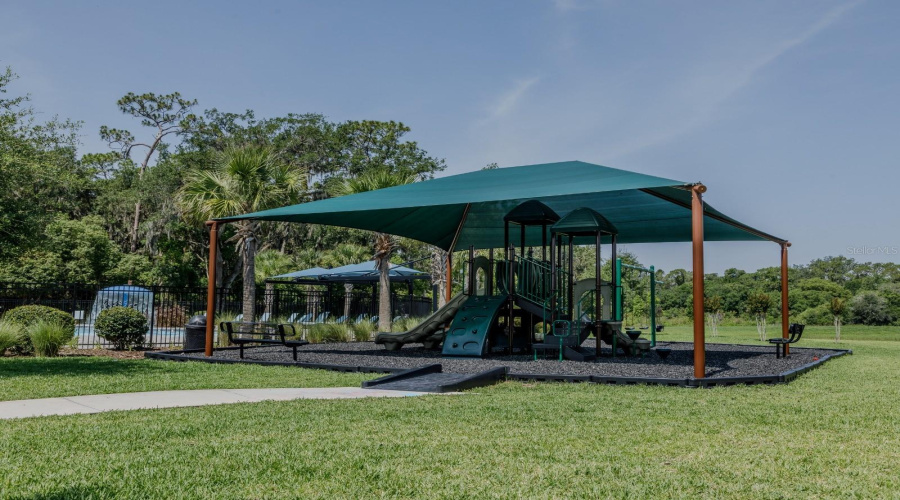 Davenport, Florida 33837, 5 Bedrooms Bedrooms, ,2 Bathroomsbathrooms,Residential,For Sale,Cool Summer,Mfrs5128349