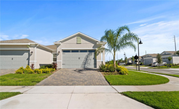 KISSIMMEE, Florida 34747, 2 Bedrooms Bedrooms, ,2 BathroomsBathrooms,Residential,For Sale,KEY BAY,0,MFRO6315407