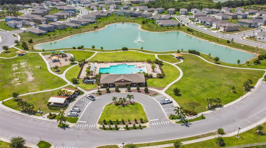 DAVENPORT, Florida 33837, 5 Bedrooms Bedrooms, ,3 BathroomsBathrooms,Residential,For Sale,EAGLEVIEW,0,MFRO6315568