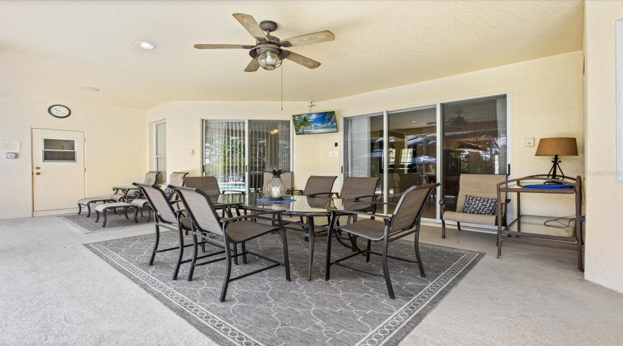 Davenport, Florida 33837, 4 Bedrooms Bedrooms, ,2 Bathroomsbathrooms,Residential,For Sale,Grand Reserve,Mfro6315339