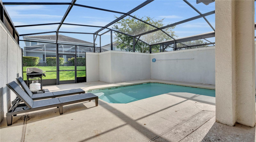 Davenport, Florida 33896, 4 Bedrooms Bedrooms, ,3 Bathroomsbathrooms,Residential,For Sale,Dogleg,Mfro6314581