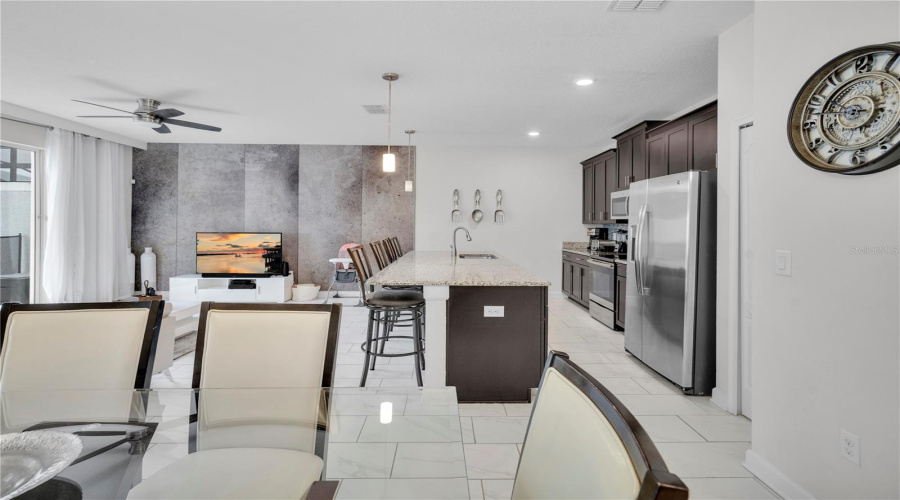 Davenport, Florida 33896, 4 Bedrooms Bedrooms, ,3 Bathroomsbathrooms,Residential,For Sale,Dogleg,Mfro6314581