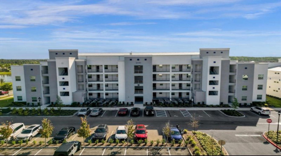 Kissimmee, Florida 34746, 2 Bedrooms Bedrooms, ,2 Bathroomsbathrooms,Residential,For Sale,Paradox,Mfro6313996