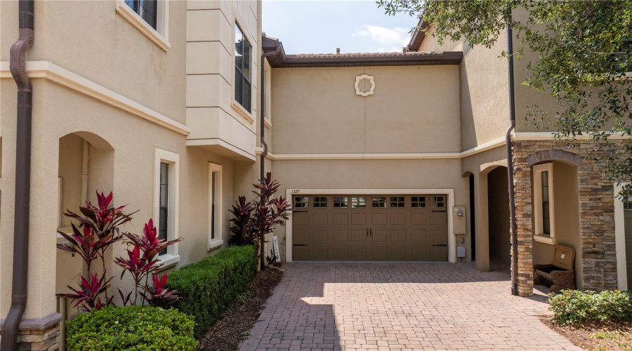 DAVENPORT, Florida 33896, 6 Bedrooms Bedrooms, ,5 BathroomsBathrooms,Residential,For Sale,SHINNECOCK HILLS,0,MFRO6314608