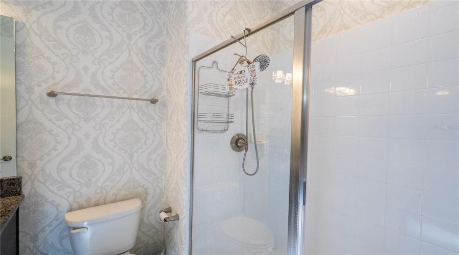 DAVENPORT, Florida 33896, 6 Bedrooms Bedrooms, ,5 BathroomsBathrooms,Residential,For Sale,SHINNECOCK HILLS,0,MFRO6314608