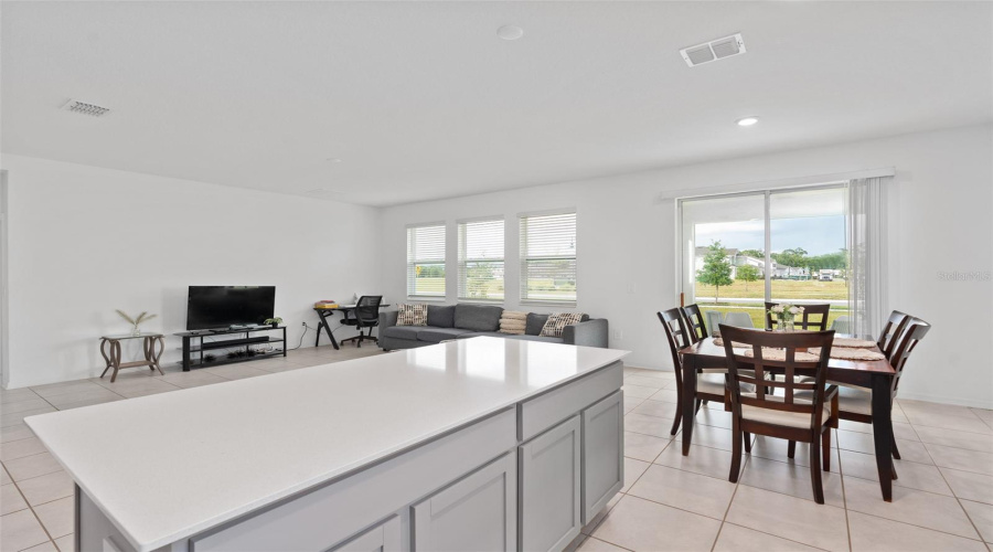 Kissimmee, Florida 34746, 4 Bedrooms Bedrooms, ,2 Bathroomsbathrooms,Residential,For Sale,Little Owl,Mfro6315049
