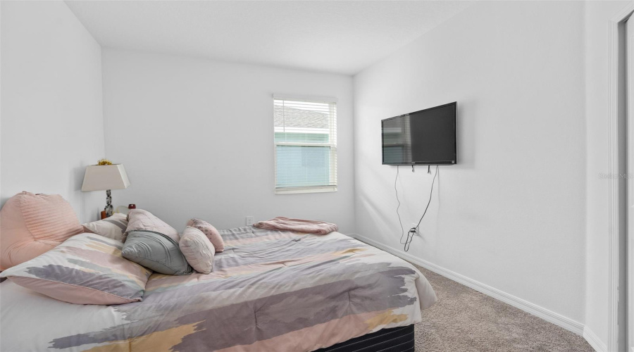 Kissimmee, Florida 34746, 4 Bedrooms Bedrooms, ,2 Bathroomsbathrooms,Residential,For Sale,Little Owl,Mfro6315049