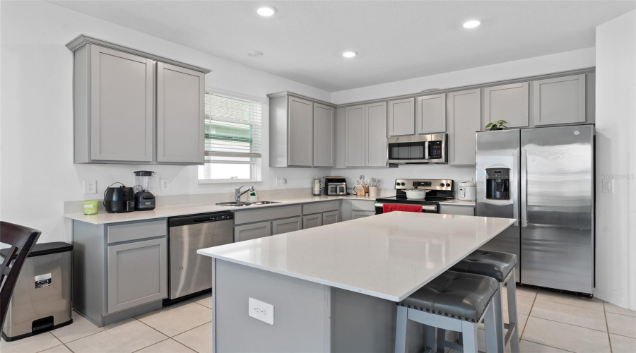 Kissimmee, Florida 34746, 4 Bedrooms Bedrooms, ,2 Bathroomsbathrooms,Residential,For Sale,Little Owl,Mfro6315049