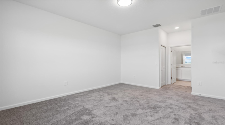 Davenport, Florida 33837, 4 Bedrooms Bedrooms, ,3 Bathroomsbathrooms,Residential,For Sale,Daring,Mfro6315023