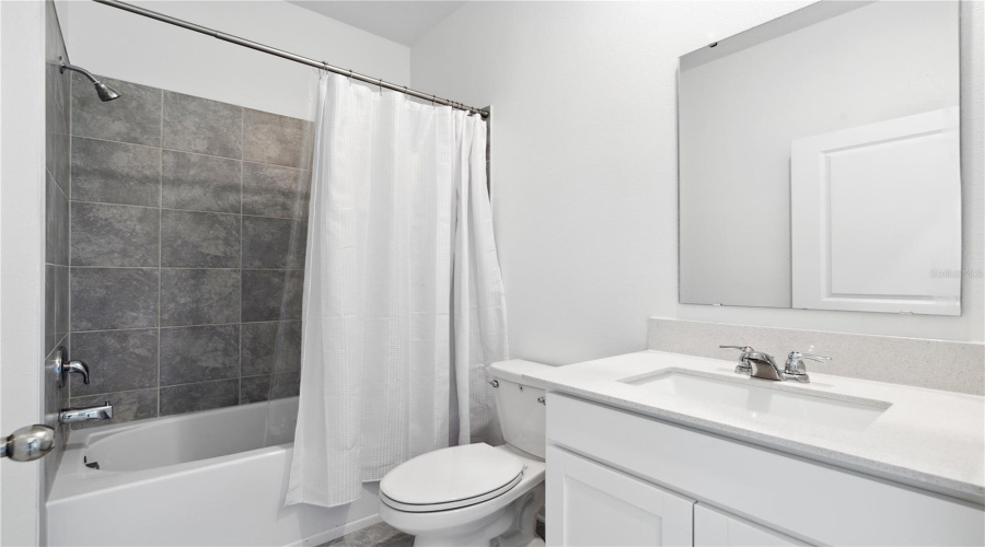 Davenport, Florida 33837, 4 Bedrooms Bedrooms, ,3 Bathroomsbathrooms,Residential,For Sale,Daring,Mfro6315023