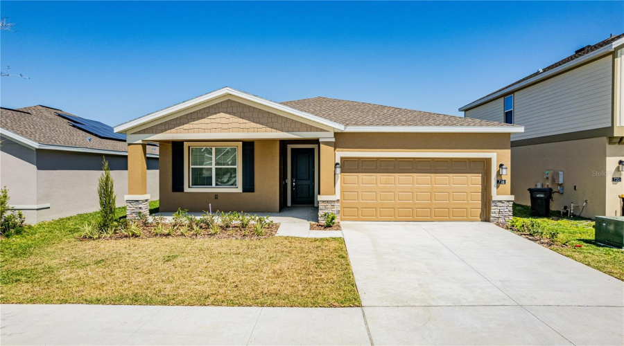 Davenport, Florida 33837, 4 Bedrooms Bedrooms, ,3 Bathroomsbathrooms,Residential,For Sale,Daring,Mfro6315023