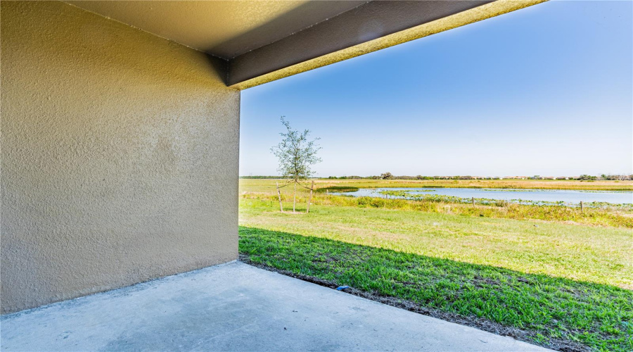 Davenport, Florida 33837, 4 Bedrooms Bedrooms, ,3 Bathroomsbathrooms,Residential,For Sale,Daring,Mfro6315023