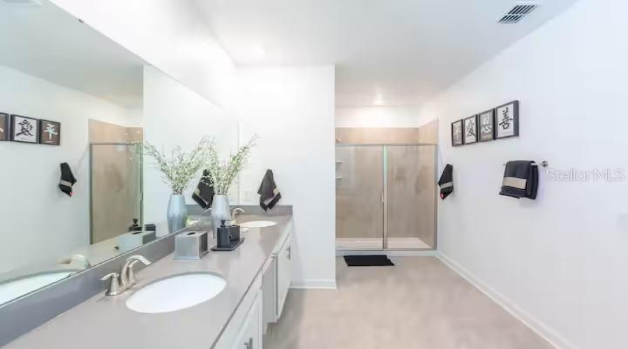 Kissimmee, Florida 34746, 5 Bedrooms Bedrooms, ,5 Bathroomsbathrooms,Residential,For Sale,Protagonist,Mfro6315064