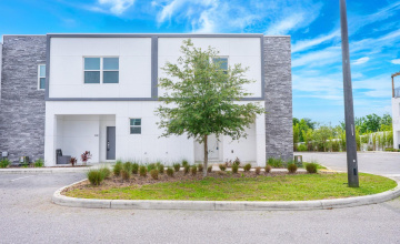 DAVENPORT, Florida 33896, 5 Bedrooms Bedrooms, ,4 BathroomsBathrooms,Residential,For Sale,FAMAGUSTA,0,MFRO6314942