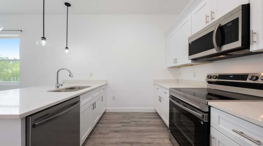 Designed for connection, whether you're cooking, baking or entertaining, the Kitchen is a welcoming hub for gathering with friends and family.