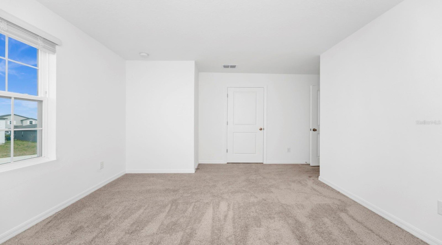 Davenport, Florida 33896, 4 Bedrooms Bedrooms, ,3 Bathroomsbathrooms,Residential,For Sale,Derwent,Mfro6315505