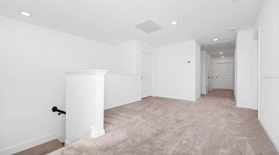 Davenport, Florida 33896, 4 Bedrooms Bedrooms, ,3 Bathroomsbathrooms,Residential,For Sale,Derwent,Mfro6315505