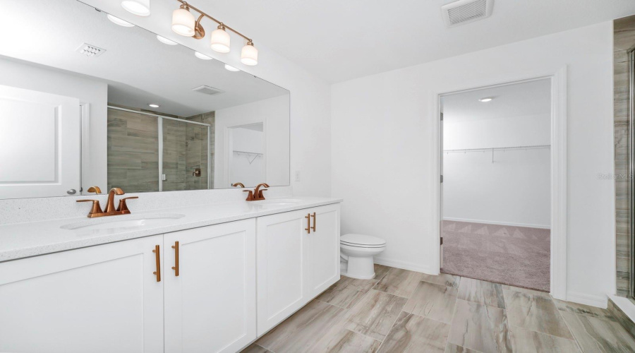 Davenport, Florida 33896, 4 Bedrooms Bedrooms, ,3 Bathroomsbathrooms,Residential,For Sale,Derwent,Mfro6315505