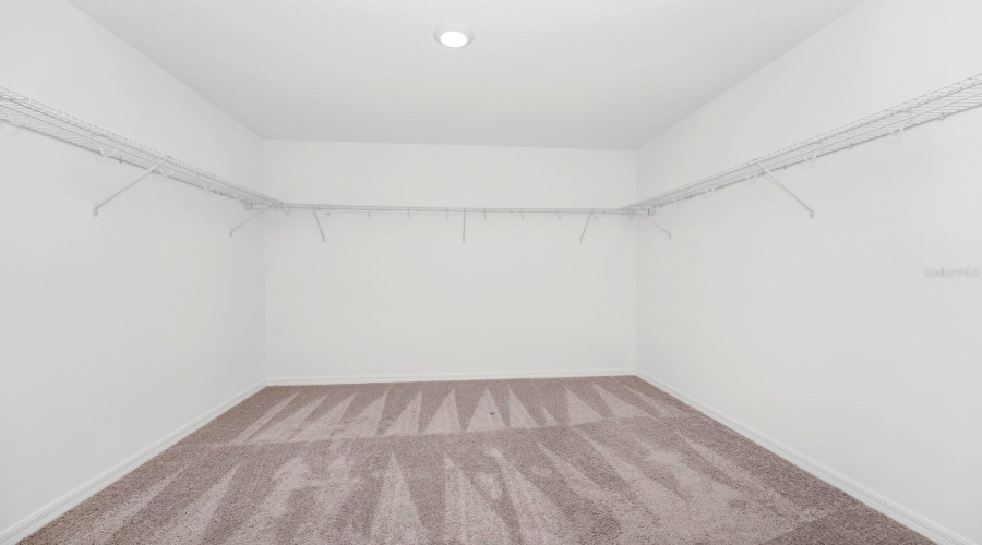 Davenport, Florida 33896, 4 Bedrooms Bedrooms, ,3 Bathroomsbathrooms,Residential,For Sale,Derwent,Mfro6315505
